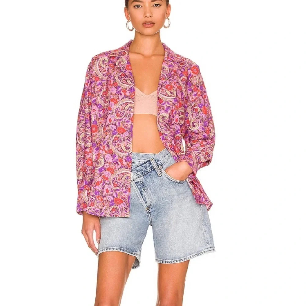 Tell Your Friends / Revolve NWT Basilica Paisley Blouse Size M